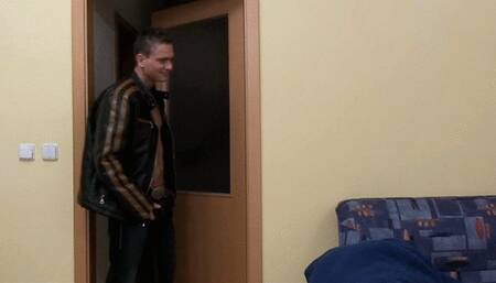 CHEATING MATURE COUGAR FOR YOUNG COCK