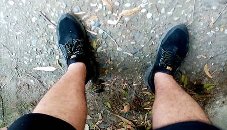 Public flashing feet