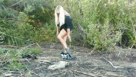 In dirty and wet socks MP4 (1920x1080) FHD