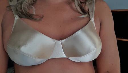 Vs Second Skin, Nude Satin Bra, 90s Lingerie