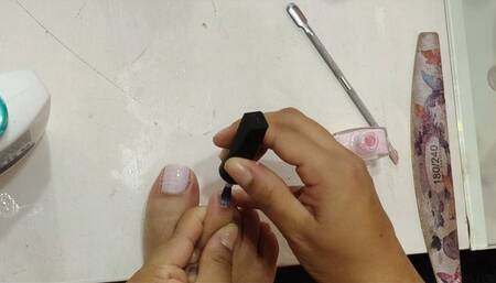 painting the nails of my beautiful feet