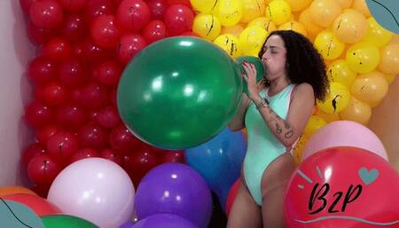 Beatriz Takes on the New Tuff-Tex: A Challenging Blow to Pop! - 4K