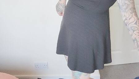 Giantess Jayne crushes a Mercedes and corvette in chunky heels toy car crush low full body view