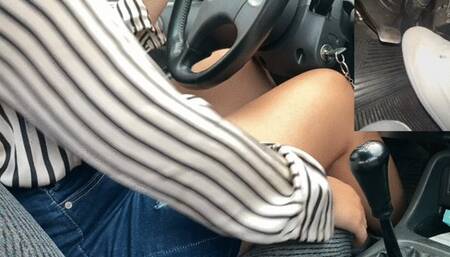 1080 i look so sexy driving while wearing miniskirt and keds sneakers