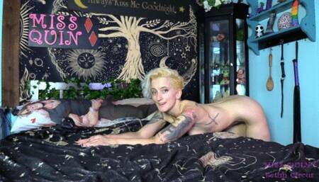 Quin Yoga in Bed wmv