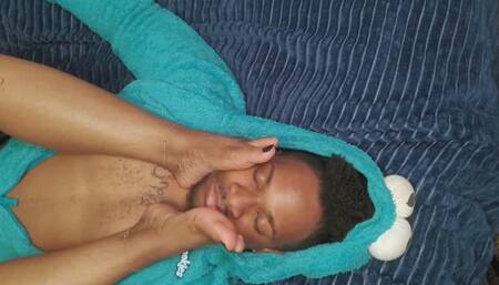 Royall-Face-Smothering