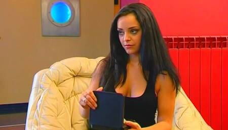 Stunning Brunette Beauty Liza Del Sierra Would Like to Purchase Necklace From Notorious Crime Boss