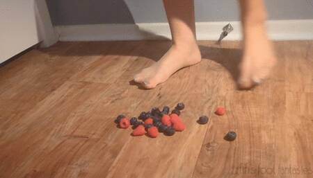 Fifi smooshing blueberries and raspberries in nude pantyhose *new*