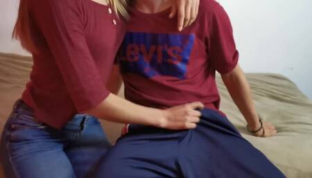 A la MEJOR AMIGA de MI NOVIA le ENCANTA Follar CONMIGO