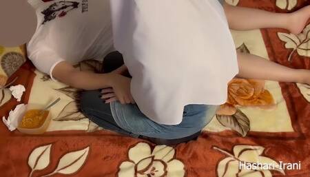 به دکتر ما.ما.نممم زنگ زدم گفتم مریضم که بیاد معاینم کنه سکس داستانی(پر از مکالمه فارسی) Doctor