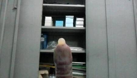 A Quick Cumshot