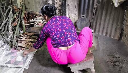 I Grabbed My Aunty in the Kitchen Room and Started Fucking Her