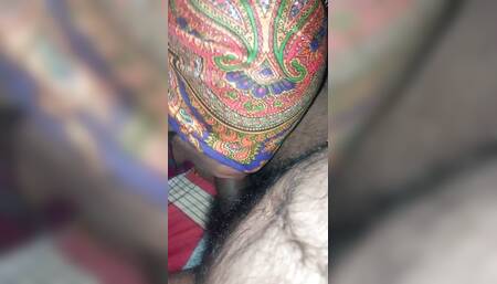 Sister-in-law Took Cock in Mouth, Deep Throat and Kissed Out in Hand