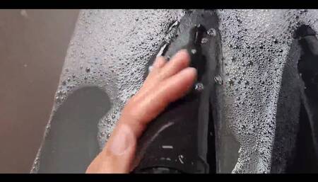 Dreamofevolutionvip - Flowers Are Blue, Roses Are Red and Hunter Boots Are Black