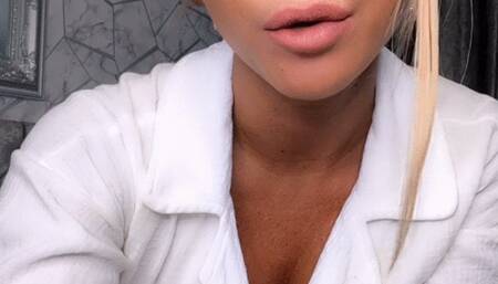 FaceTime Naughty Fun For My Pervy Neighbour