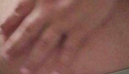 Just playing with my bellybutton and i was wet