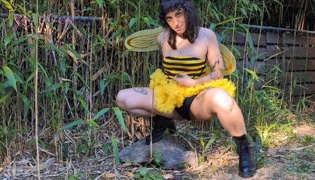 Bella The Bee Pees