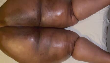 Kandi Pear Getting Oiled Down