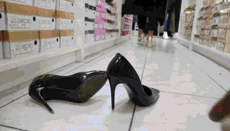 Shoe Hunter 36 AVI (1920x1080) FHD