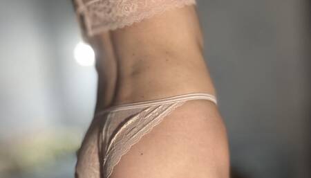 Bi Masturbate for You