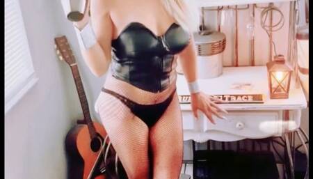 Playboy Bunny Bitsy Affair With Brother in Law