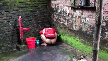 I See My Step Aunty Going Into the Bathroom to Urine but I Grabbed Her Behind and Started Fucking Her