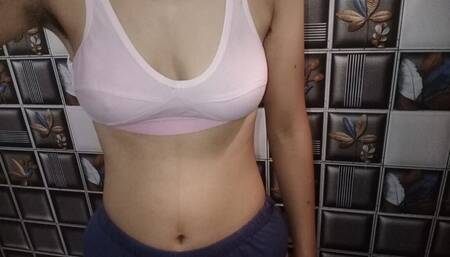 Hote Girl Tina Beautiful Pussy