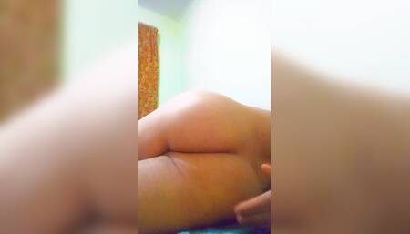 The Most Beautiful Butt in the Arab World
