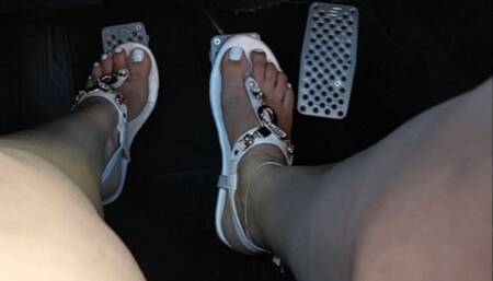 Flooring & Smoking Tires In White & Gold Sandals Pt 2