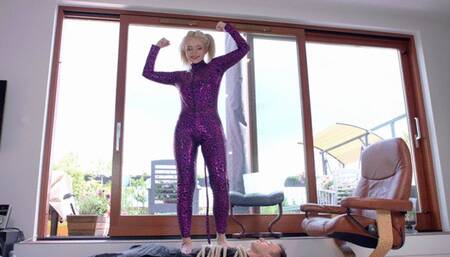 Purple Catwoman Dominate Man - UHD 3840x2160 - 4K