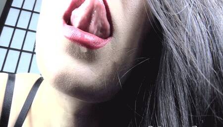 Wet Mouth Worship (480p)