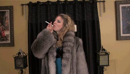 Smoking In My Furs POV (MP4 HD)