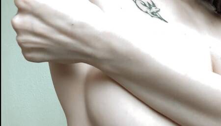 Perfect armpit and tits