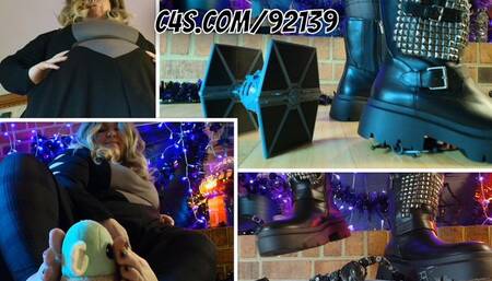 Brandi Saves Grogu - Crushing Dark Trooper & Moff Gideon's ship