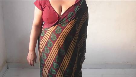 Big Boobs Stepmom Disha Masturbating