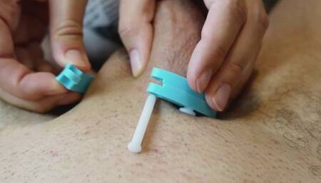 Locktober - Cage 9: Hotwife teasing hubby in sexy Leggings with her gorgeous bubble butt