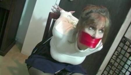 House Of Frazer The Gagging Clip One 640x480 wmv