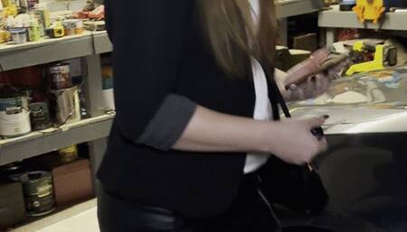 Girl Struggles With Stuck Car and Pedal Pumps, Remembers Getting Stuck in the Mud!