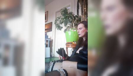 Isabella Enjoys Penis Fucking N Watersports