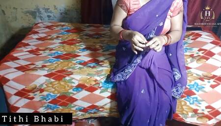 Sexy Hot Bhabi Opening Condom's Packet for Sex with Her Debor