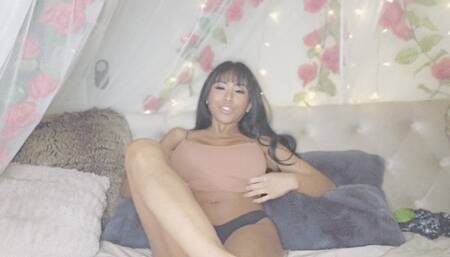 Ember Snow- Simple Things Masturbation Clit-Sucking Sunday Solo