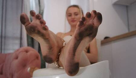 Galyna - Clean My Dirty Soles - Polish Language - HD 1280x720