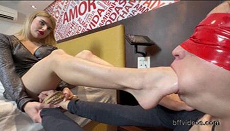 Under Princess Lolla Morango Delicious Feet III