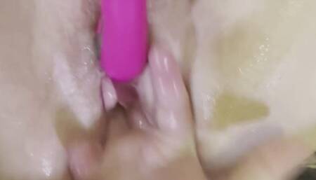 Multiple Squirting and Cumshot Ending for SummerRain
