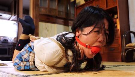 MADE IN JAPAN 9: Schoolgirl Kanon Sugawara walks into the wrong house and ends up tightly hogtied, ballgagged and drooling!
