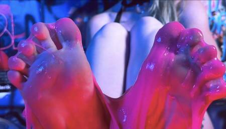 Messy Foot Play To Make You Hard