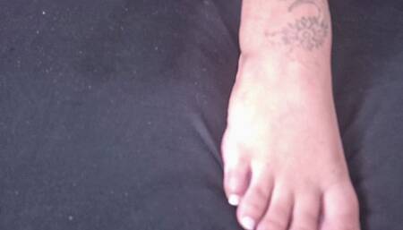 Girls love foot fetish