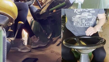 I swear this gator is on its last leg!