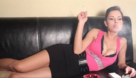 Beautiful Smoker - Abbie Cat (WMV HD)