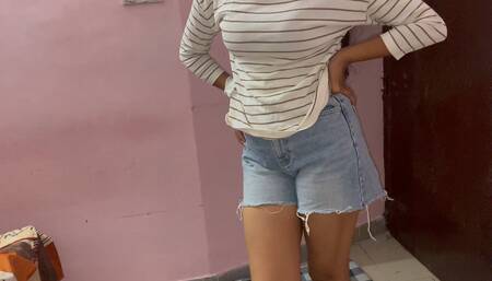 Fucked at Home When Bhabhi Goes to Market for Shopping